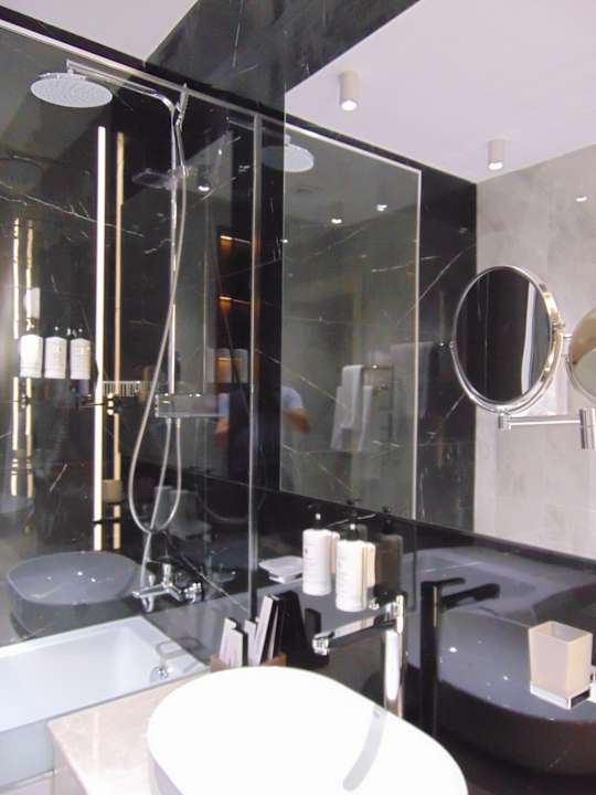 Zimmer Bentley Hotel Tashkent