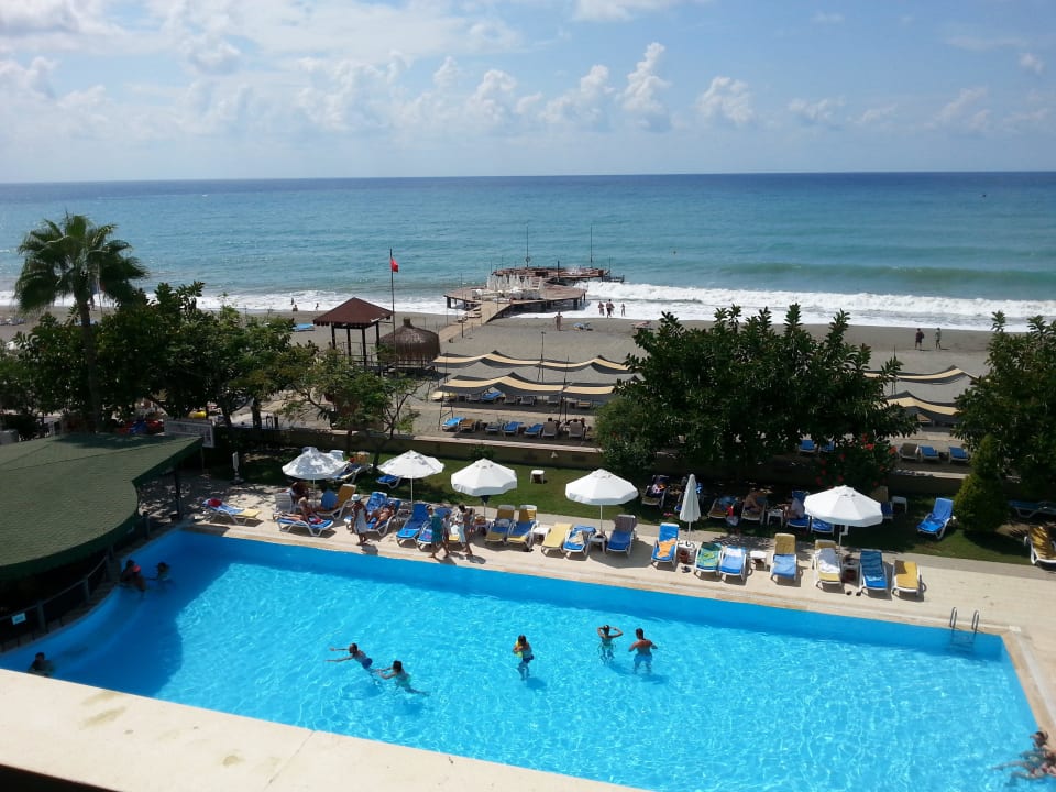 Basen Senza Sunset Beach Hotel