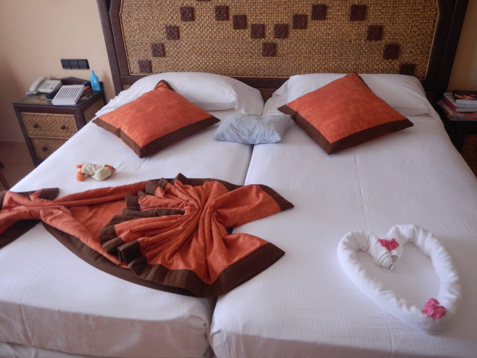 Bett im Adult Bereich Hotel Riu Touareg