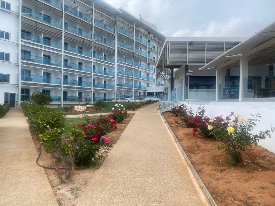 Außenansicht Asterias Beach