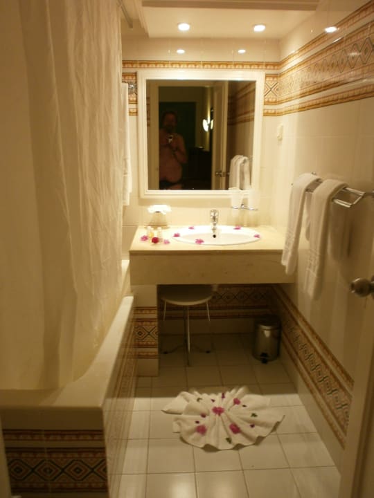 Badezimmer im Bungalow El Mouradi Club Kantaoui