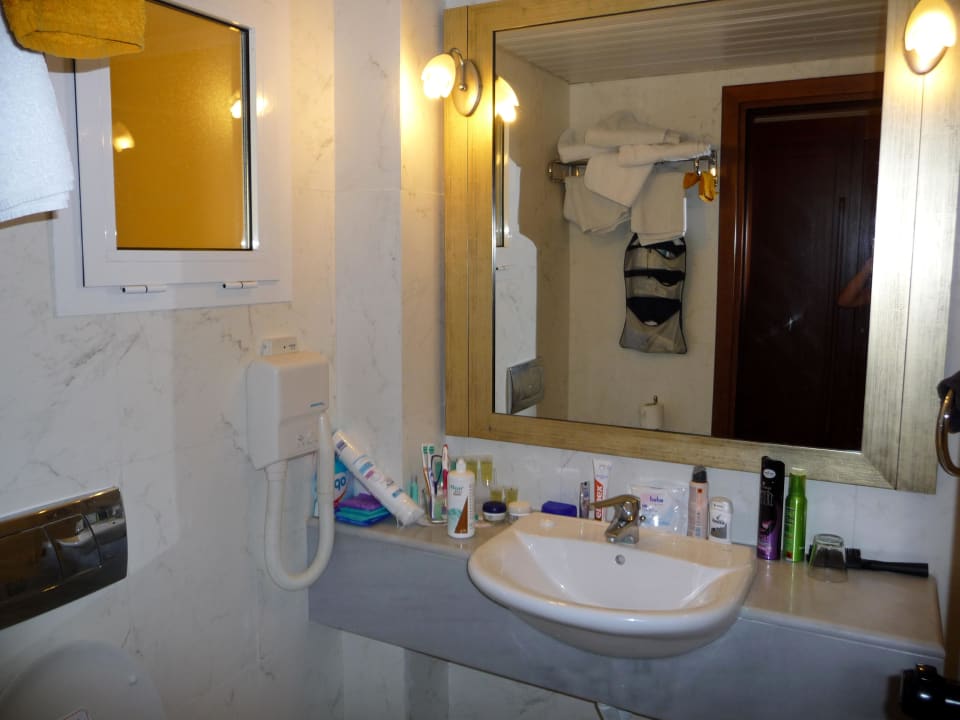Badezimmer Vantaris Luxury Beach Resort