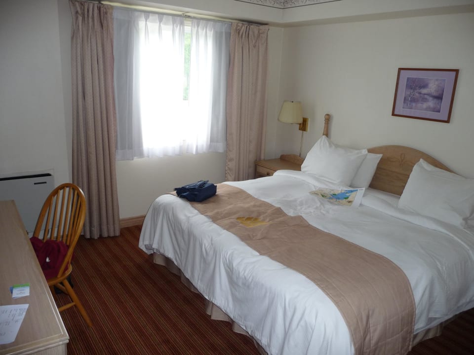 Queensizebett Quality Inn & Suites Bathurst