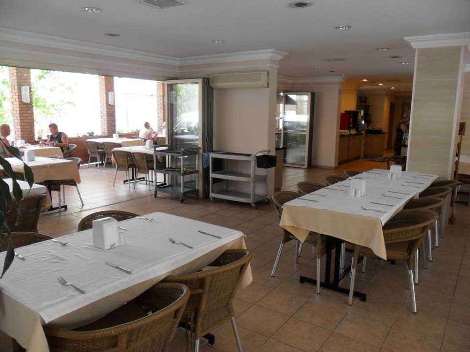 Restaurant Remi Hotel