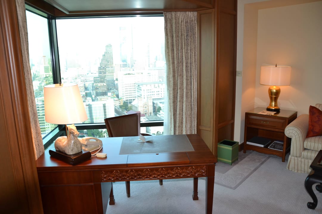 Schreibtisch Hotel The Peninsula Bangkok