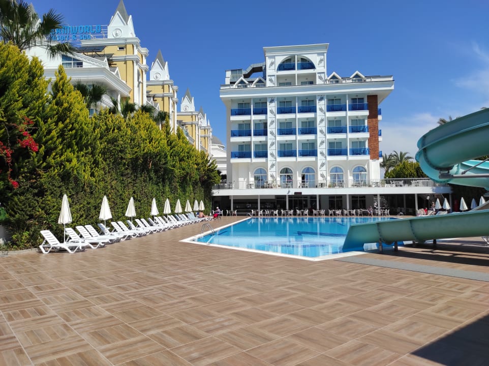 Lobby Dream World Palace Hotel