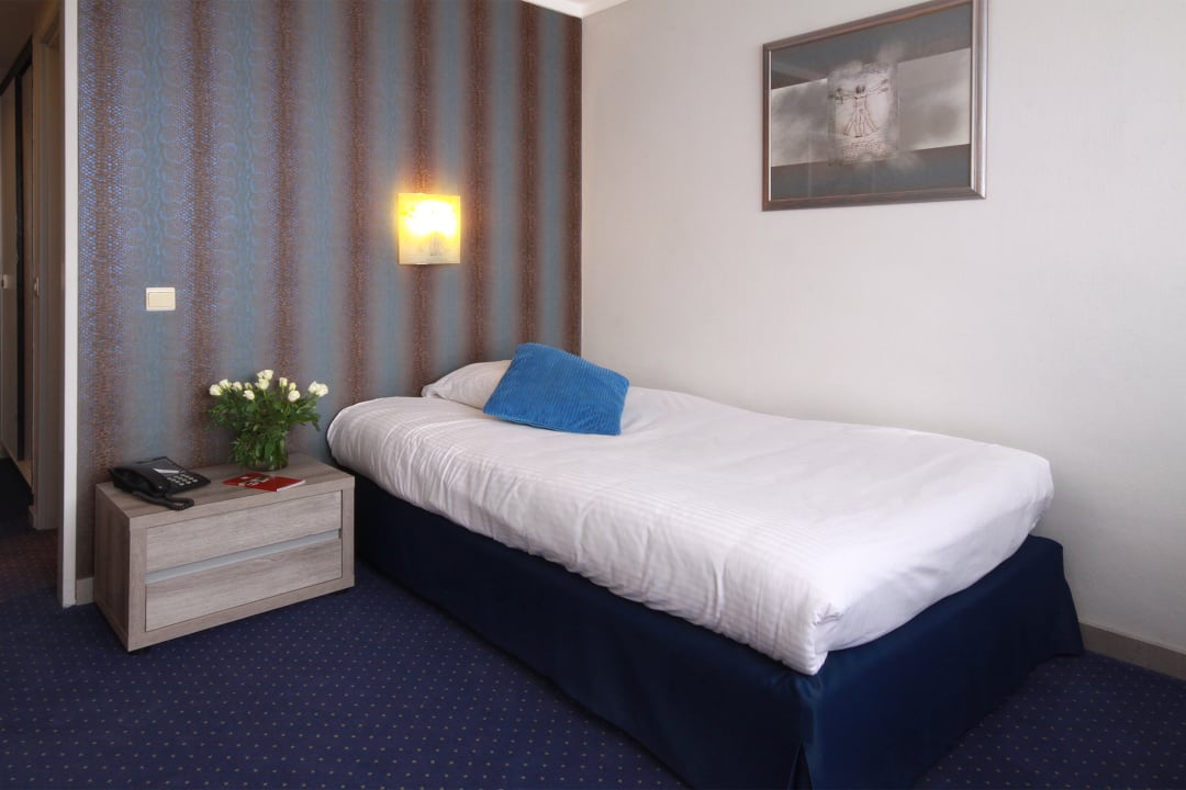 Zimmer Leonardo Hotel Charleroi City Center