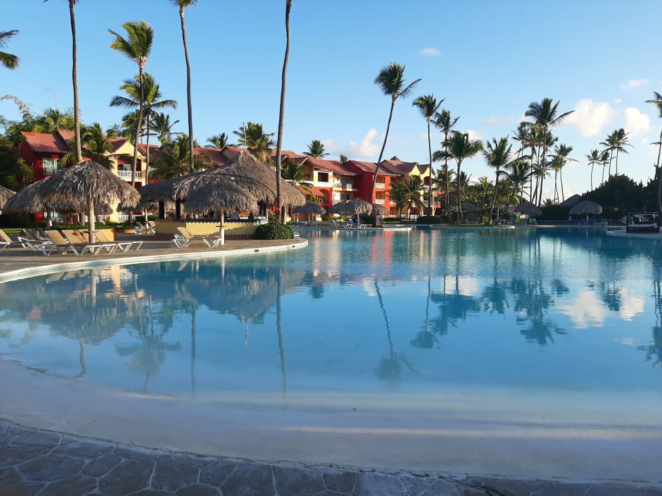Pool Punta Cana Princess All Suites Resort & Spa