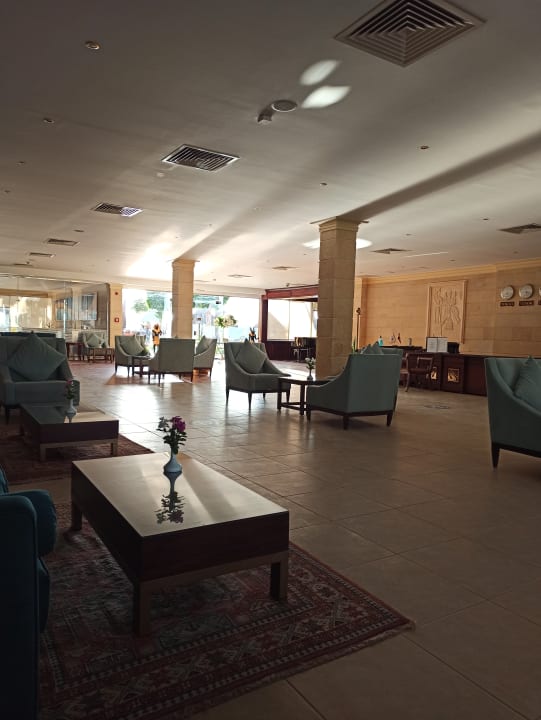 Lobby Jolie Ville Kings Island Luxor