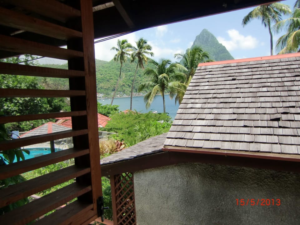 Nr. 9 mit Ausblick bei weit geöffneten Verschlag Hotel Hummingbird Beach Resort