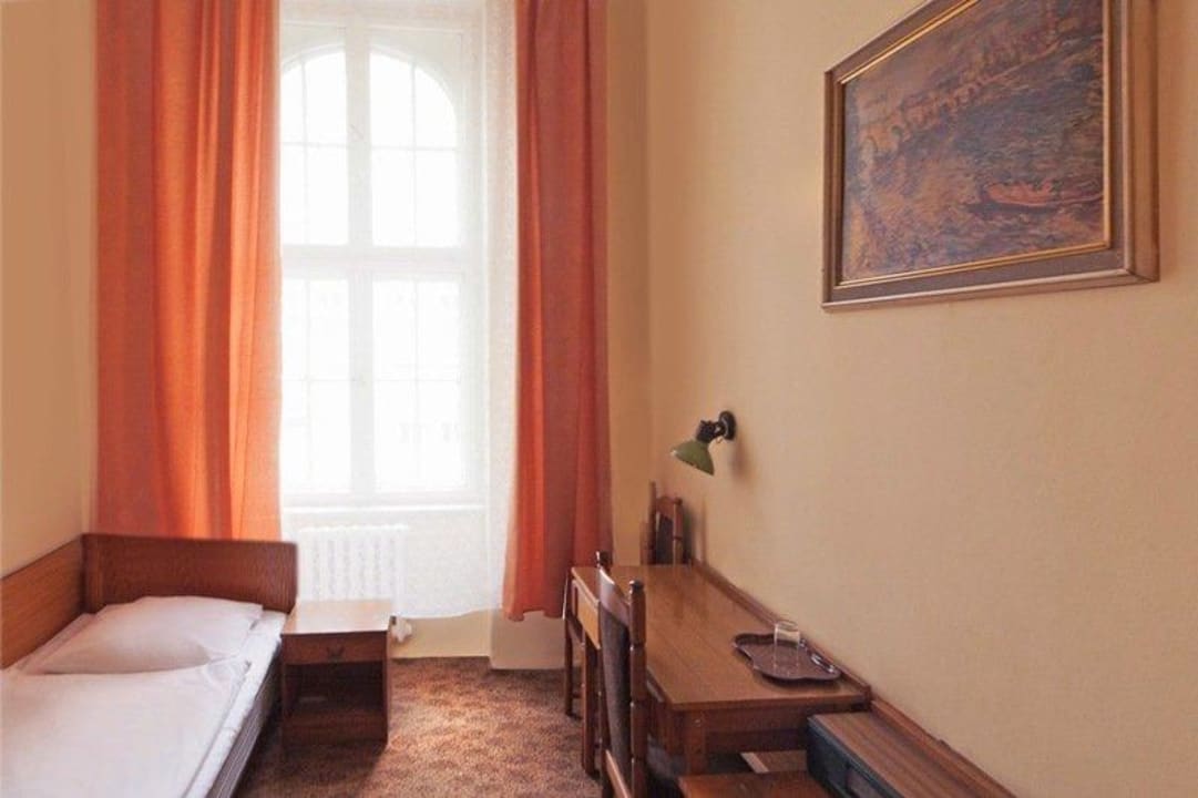 Single Hotel Piast
