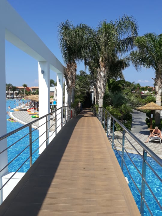 Pool Blue Lagoon Resort