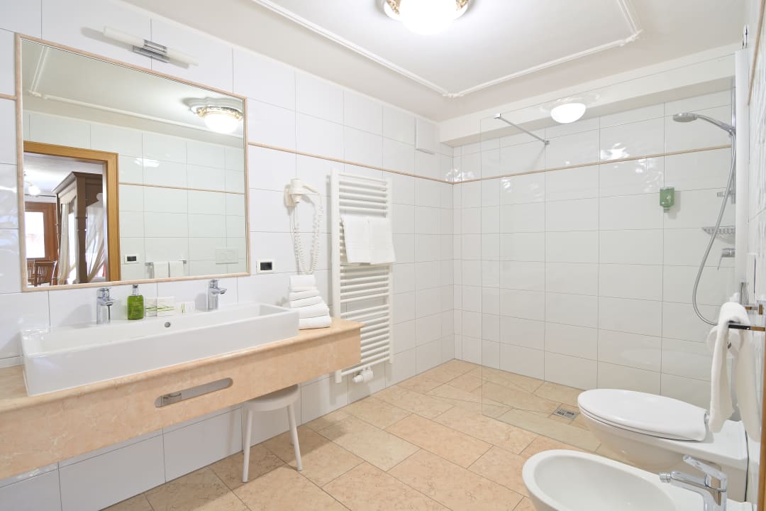 Zimmer Hotel Monte Paraccia