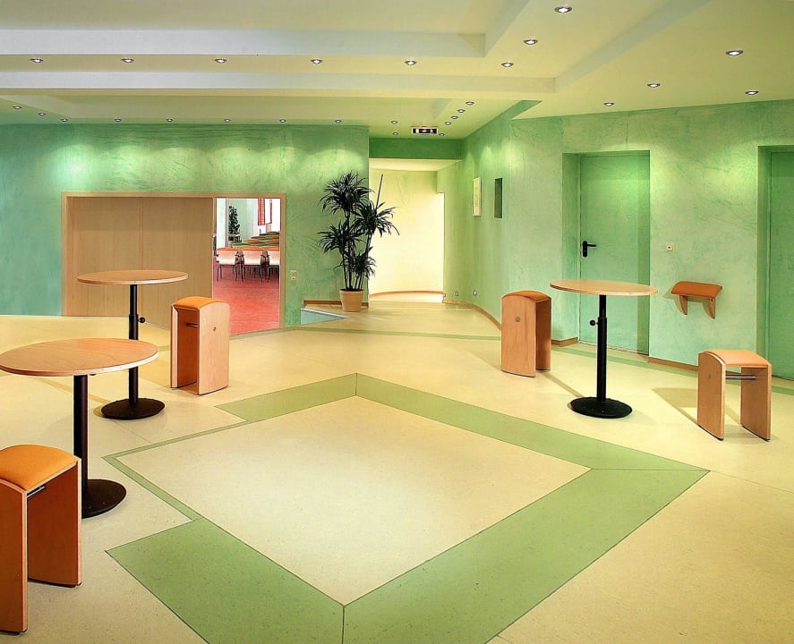 Tagung Pausenraum Land-gut-Hotel Zum Alten Forsthaus - Aufladestation f. Elektroautos vorhanden