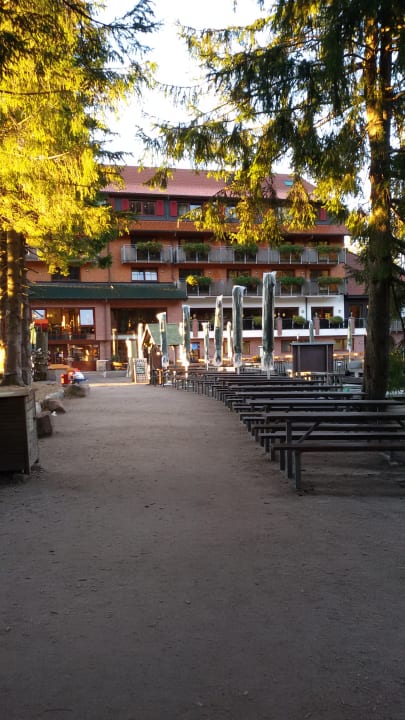 Außenansicht Berghotel Mummelsee