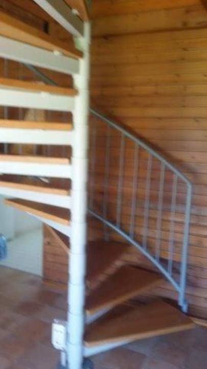 Treppe zu den Schlafräumen Ferienhauspark Asgard in Damp