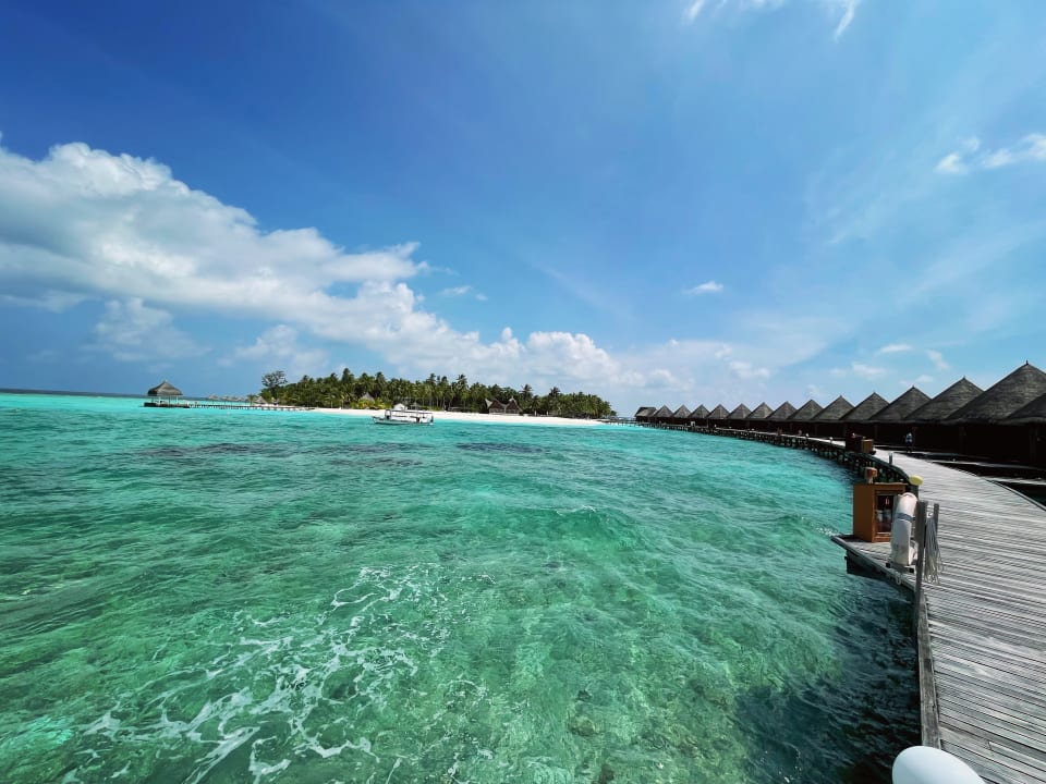 Strand Thulhagiri Island Resort