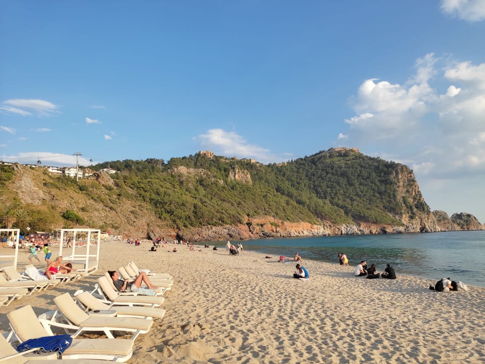 Strand Riviera Hotel & Spa