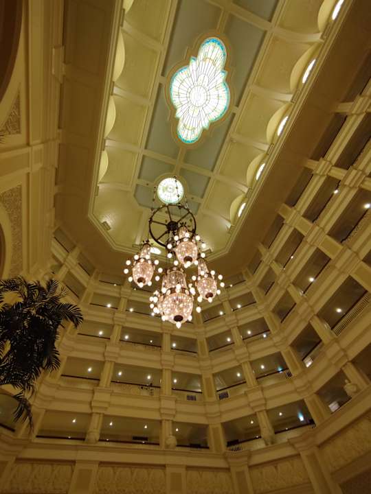 Lobby Tokyo Disneyland Hotel