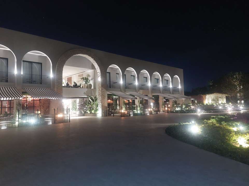 Außenansicht Desert Rose