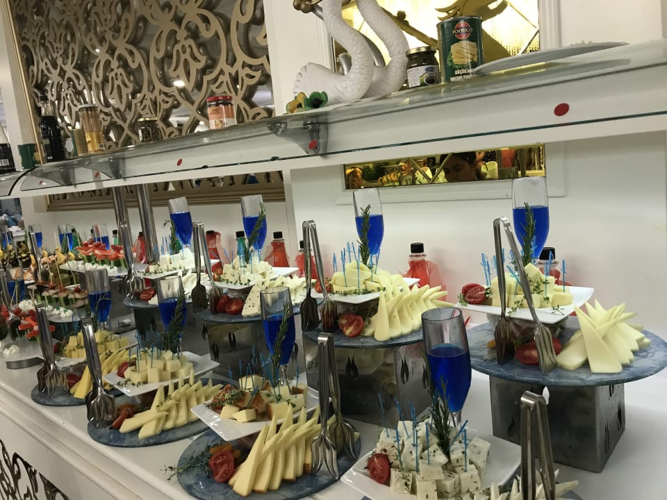 Gastro Side Royal Palace Hotel & Spa