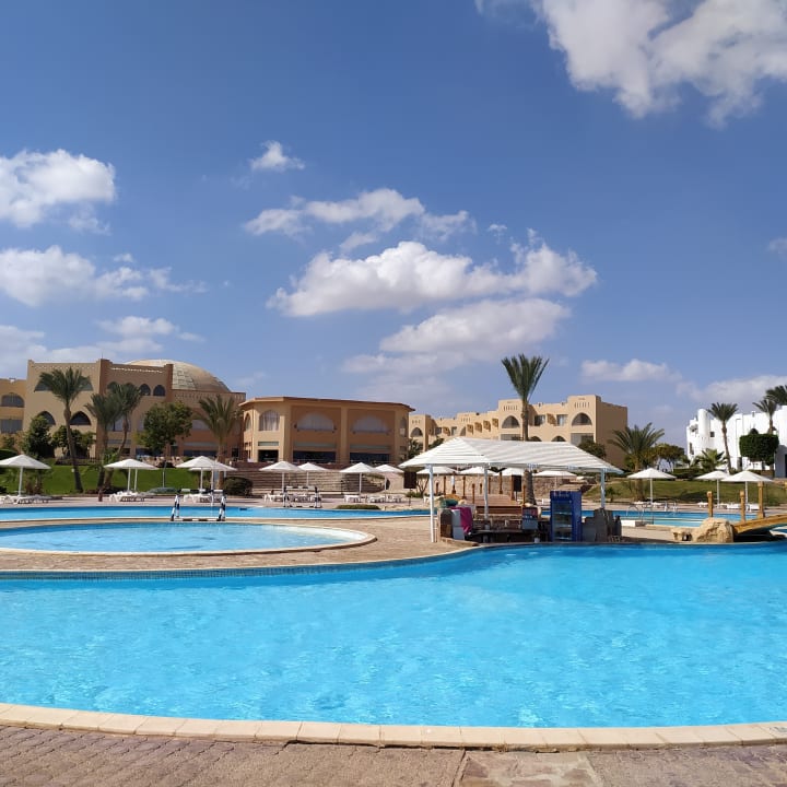 Pool Three Corners Equinox Beach Resort