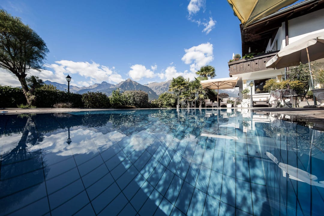 Pool Hotel Landhaus Innerhofer