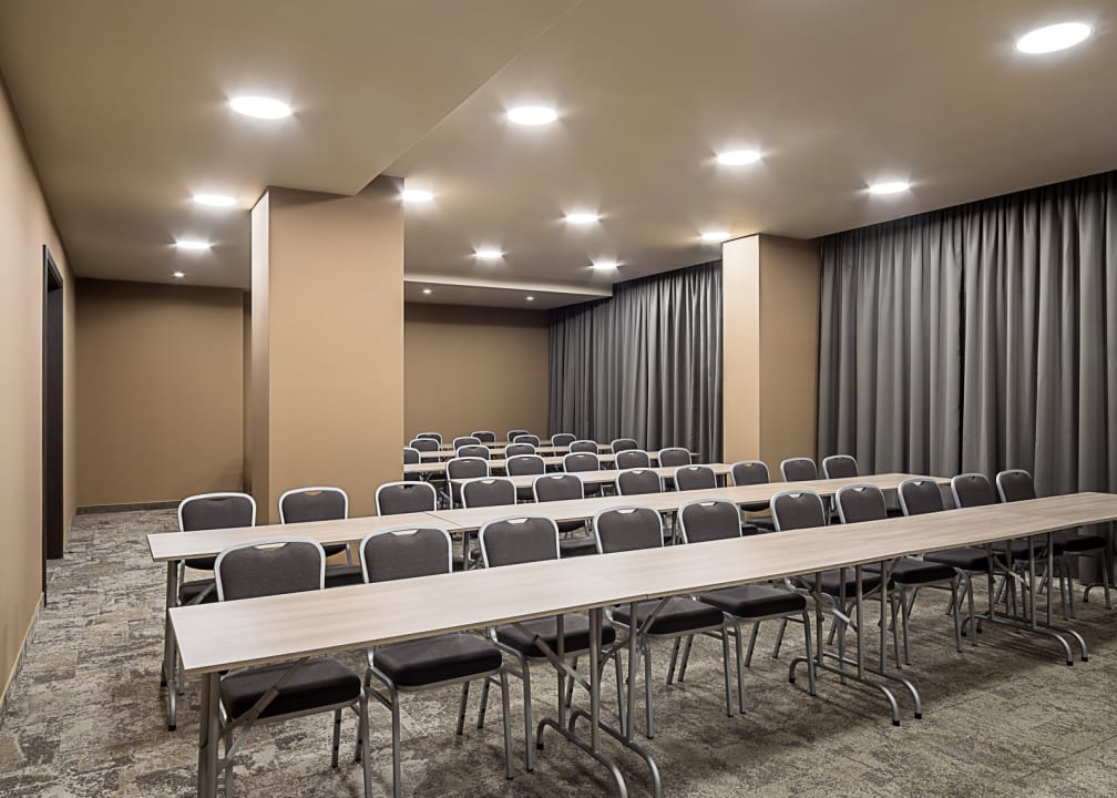 Sonstiges Hotel AMI Budva Petrovac