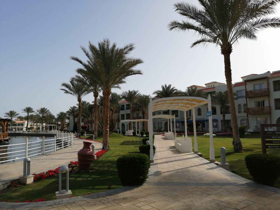 Gartenanlage Pickalbatros Dana Beach Resort - Hurghada