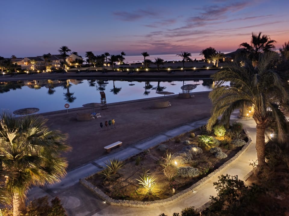 Gartenanlage Mövenpick Resort & Spa El Gouna