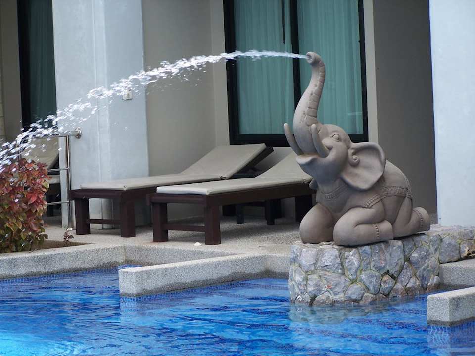 Wunderschöne Poollandschaft La Flora Khao Lak