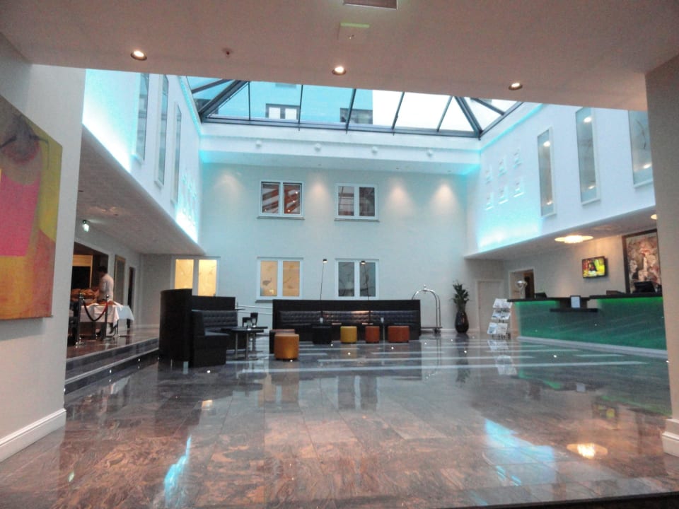 Eingangsbereich Hotel Scandic Neptun