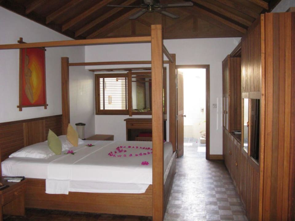 Bungi 194 NH Collection Maldives Reethi Resort