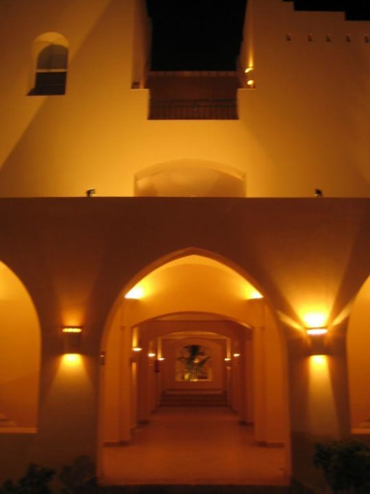 Eingangsbereich zu den Zimmern Hotel JAZ Makadi Star & Spa