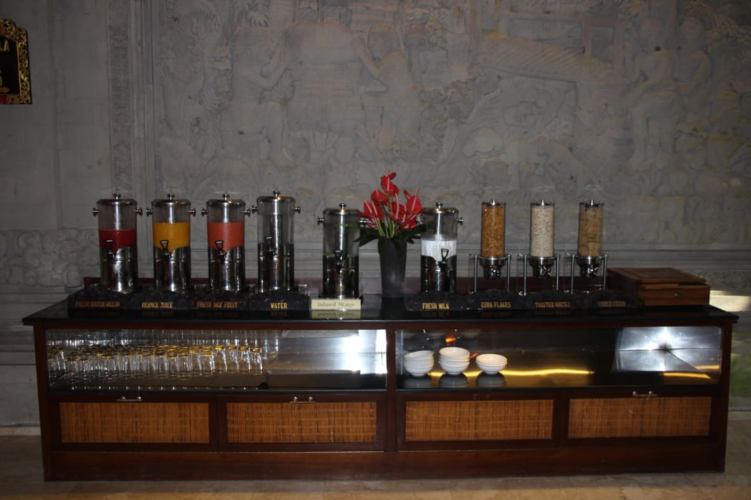 Restaurant Hotel The Royal Pita Maha