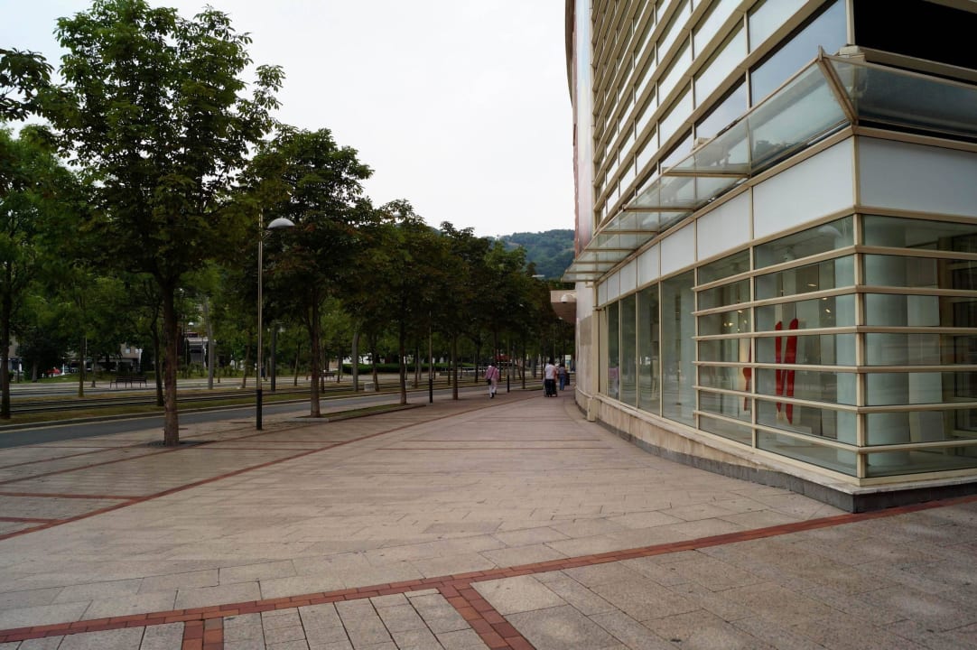 Zum Ausgang Hotel Melia Bilbao