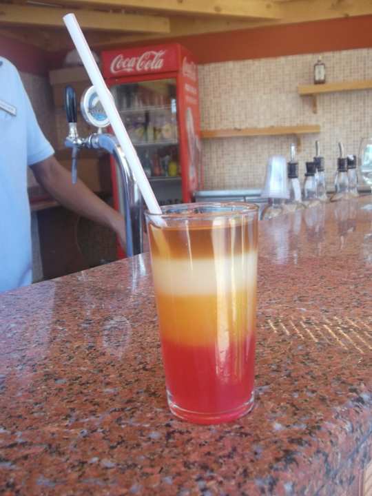 Коктейль Pickalbatros Alf Leila Wa Leila Resort - Neverland Hurghada