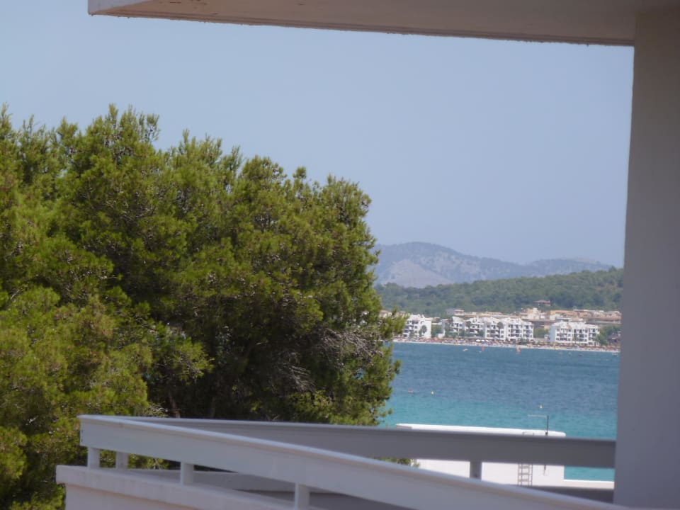 ...herangezoomter "Meerblick" aus Zimmer 415 Hotel Condesa