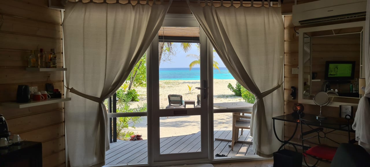 Zimmer Kuredu Island Resort & Spa