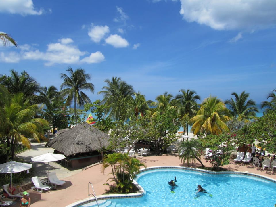 Vom Restaurant Lemongrass aus fotografiert Couples Swept Away - Adults only