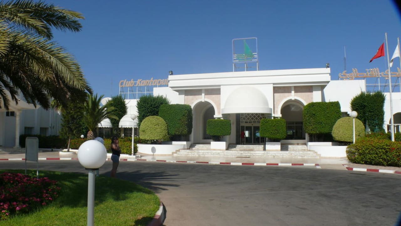 Hoteleingang Mitte El Mouradi Club Kantaoui