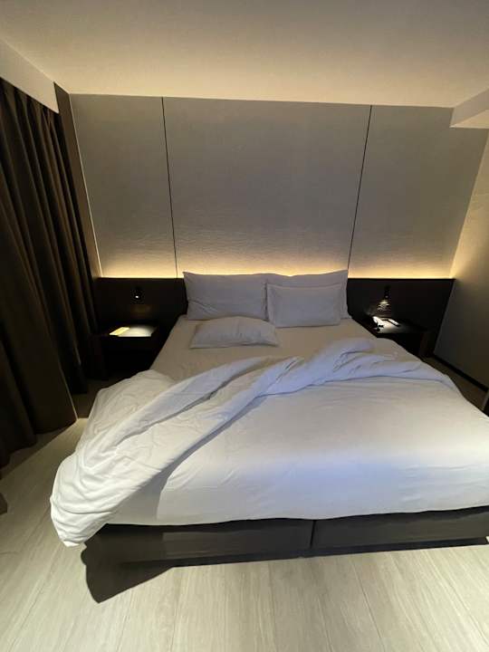 Zimmer Cascade Hotel Bangkok