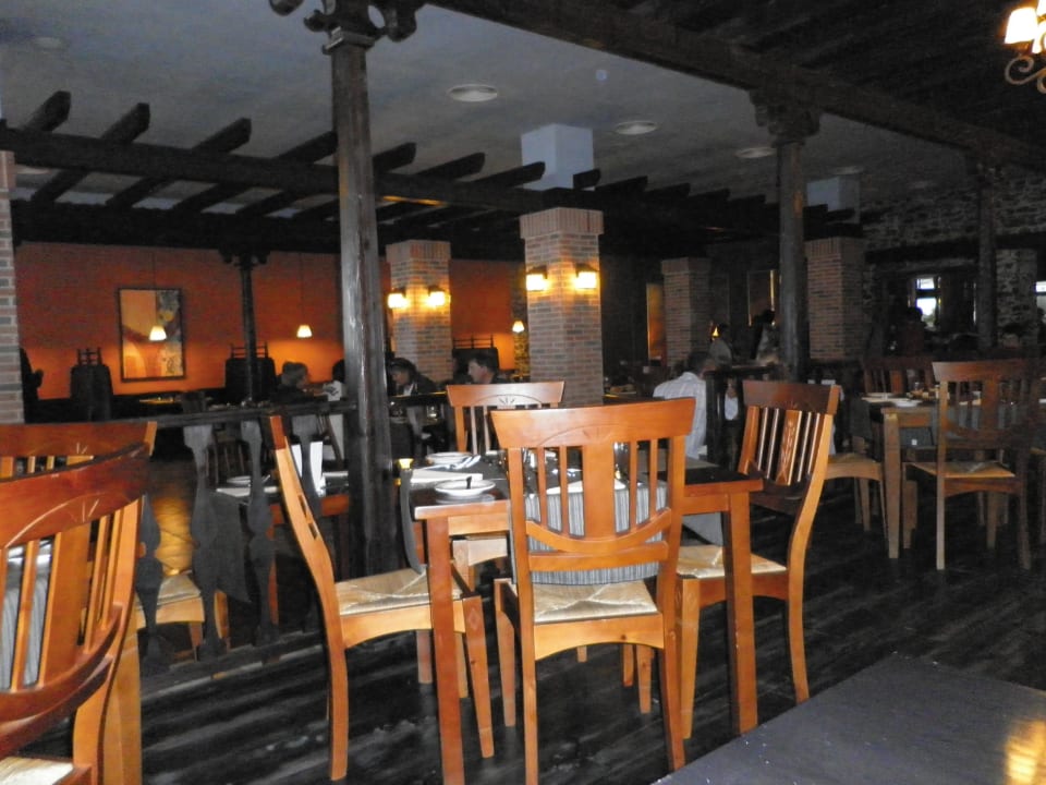 Nettes Spanisches Restaurant all in Occidental Jandía Playa