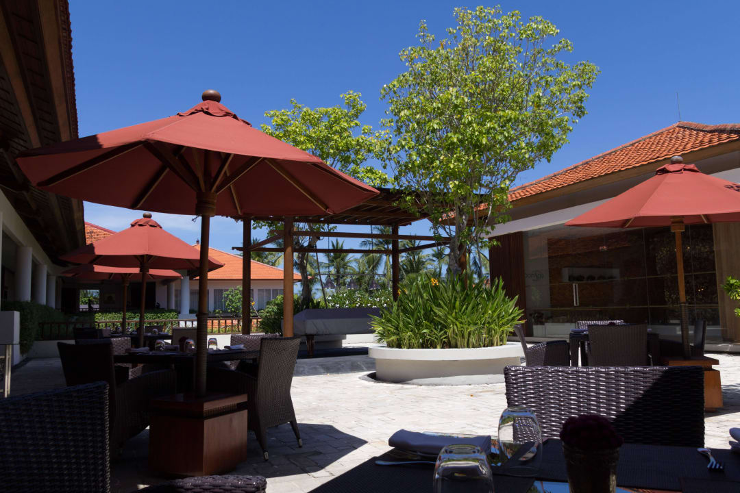 Café Cornerstone The Laguna A Luxury Collection Resort & Spa