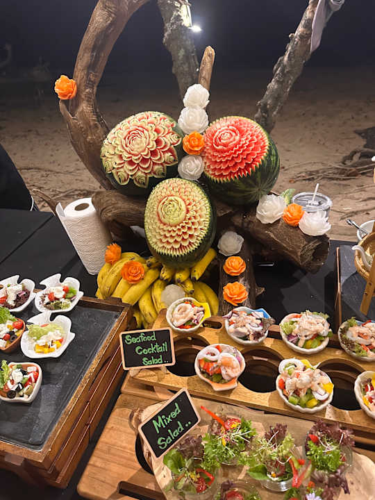 Gastro Island Escape Burasari