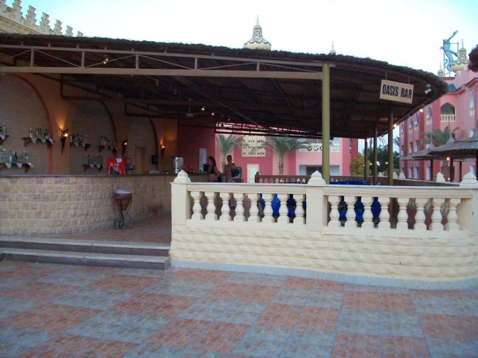 Oasis Bar  Pickalbatros Alf Leila Wa Leila Resort - Neverland Hurghada