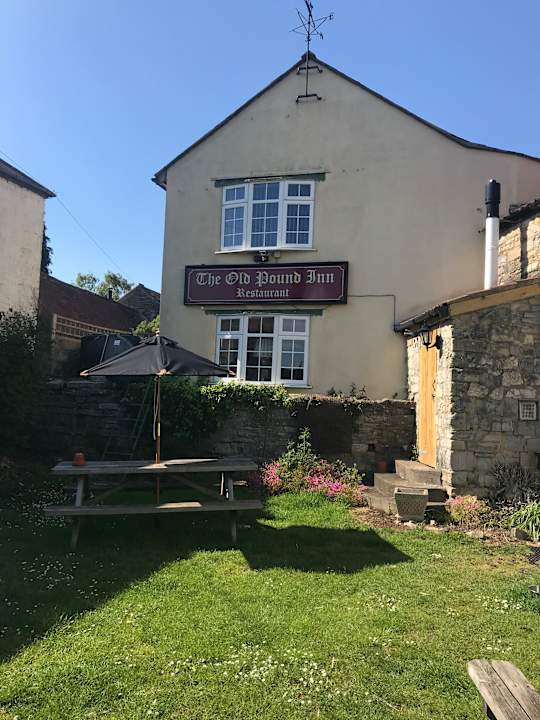 Außenansicht The Old Pound Inn
