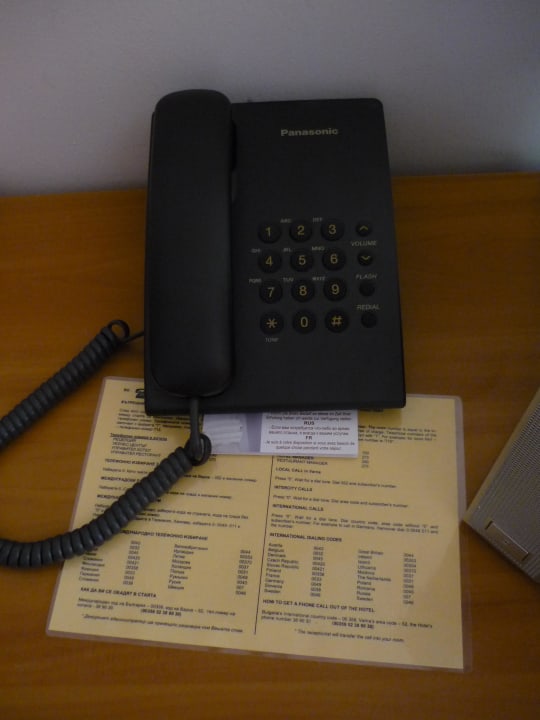 W każdym pokoju był telefon Hotel Kristal