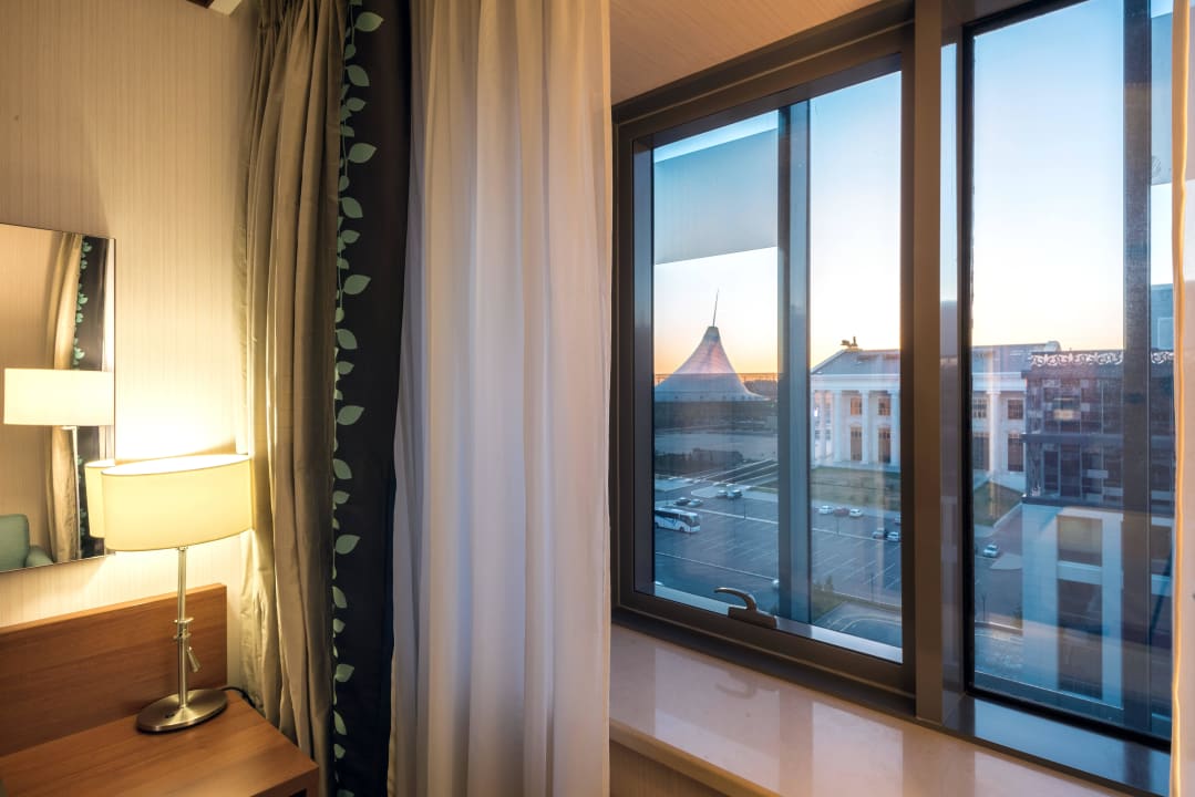 Standard King Room Hilton Garden Inn Astana