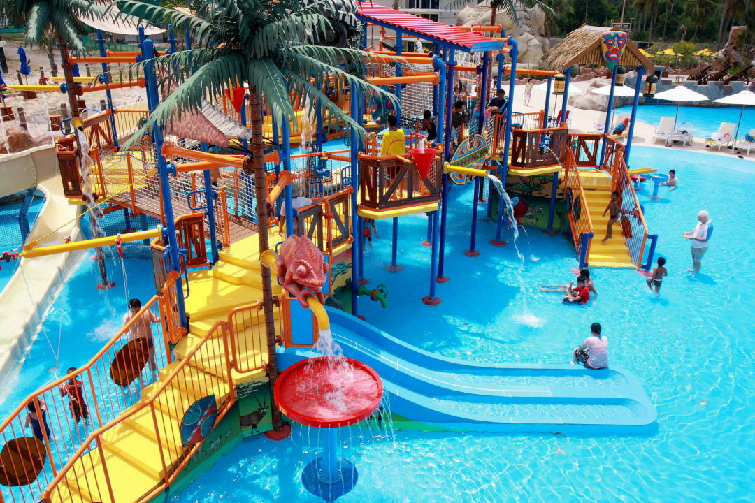 Waterplay Area Splash Beach Resort